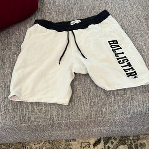 Used Hollister short